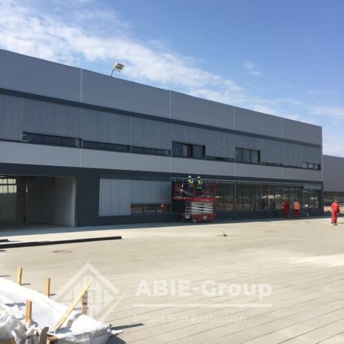 Фотографии выполненных работ компании «ABIE-GROUP» автоматических раффштор на заводе Мерседес-Бенц. Московская область, городской округ Солнечногорск, дачный посёлок Поварово